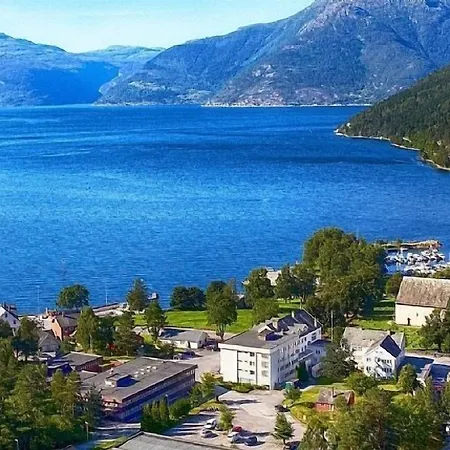 Fjordhotel, Bw Signature Collection 3*