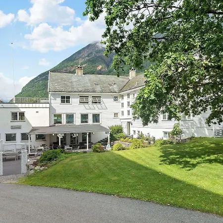 Fjordhotel, Bw Signature Collection 3*