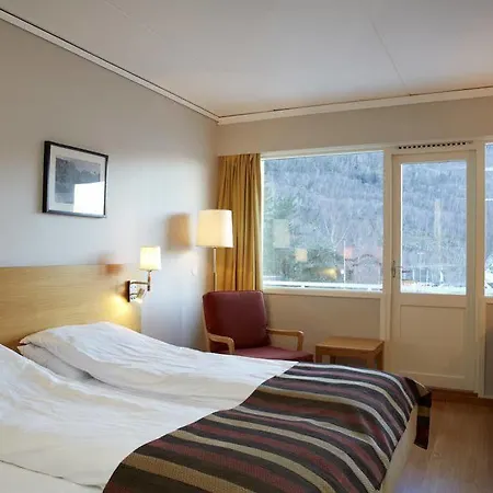 ホテル Fjordhotel, Bw Signature Collection キンサルビク