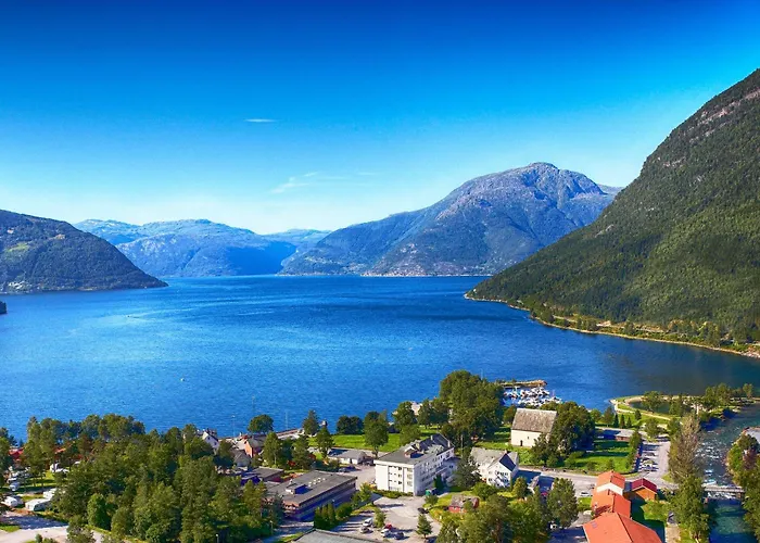 ホテル Fjordhotel, Bw Signature Collection キンサルビク