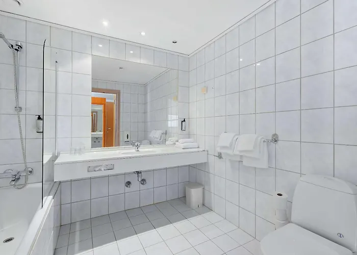 Отель Fjordhotel, Bw Signature Collection Кинсарвик