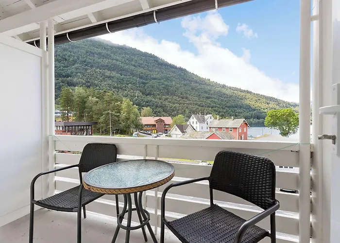 Отель Fjordhotel, Bw Signature Collection Кинсарвик